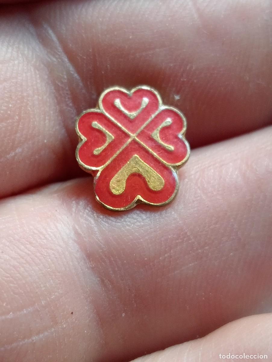 Pins de cole&ccedil;&atilde;o: PINS CARITAS DIOCESANA TEMA ONGS Y ORGANIZACIONES INSIGNIA