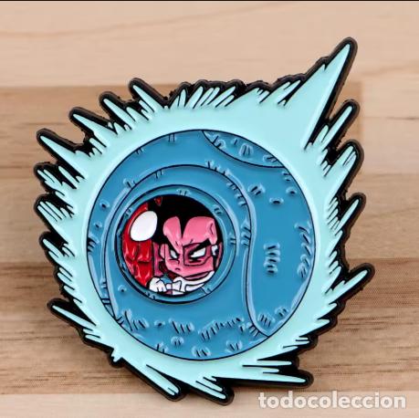 Pins de colecci&oacute;n: Pin Dragon Ball Z Vegeta Saiyan nave c&aacute;psula espacial series anime de los a&ntilde;os 90