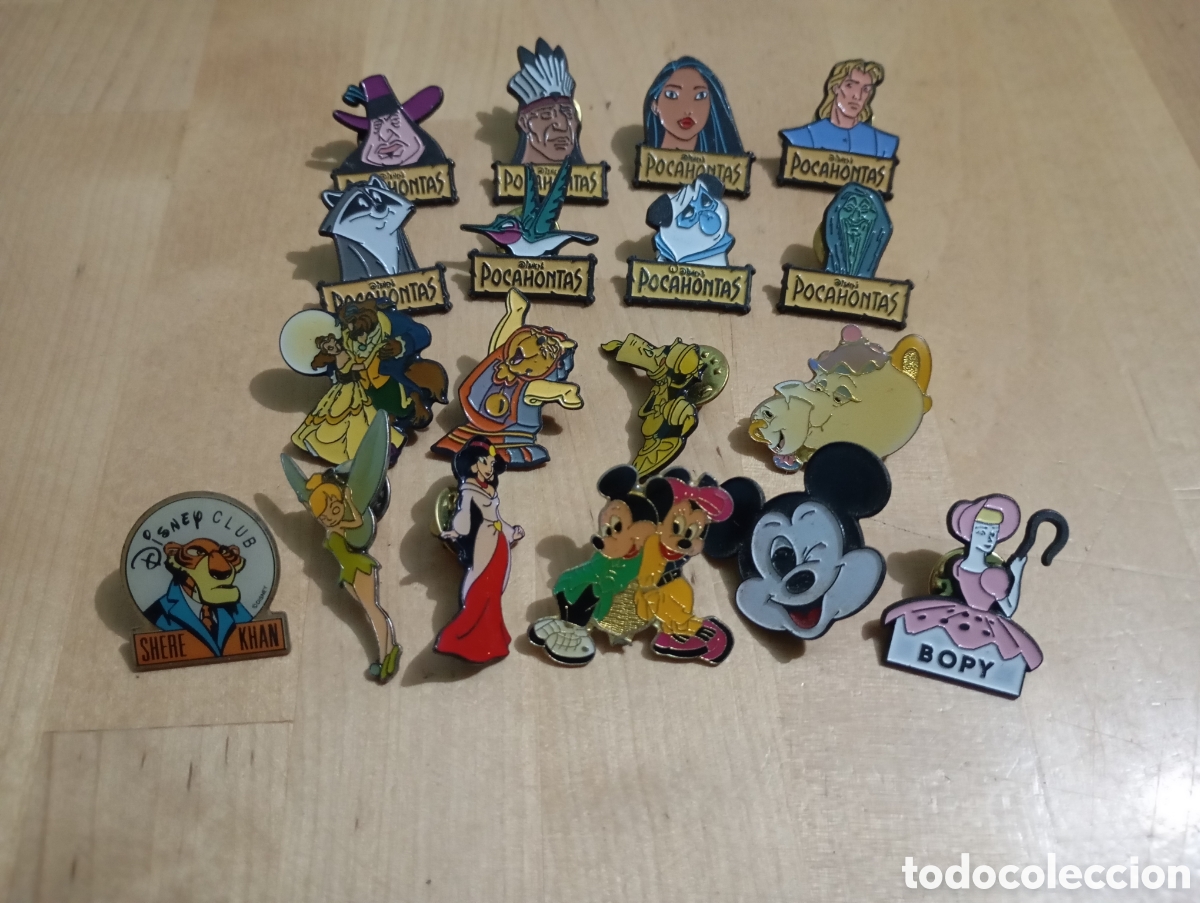 Pins de colecci&oacute;n: 18 Pins Disney Mickey Minnie Mouse Bella y Bestia Pocahontas Toy Story Peter Pan Alad&iacute;n Libro Selva