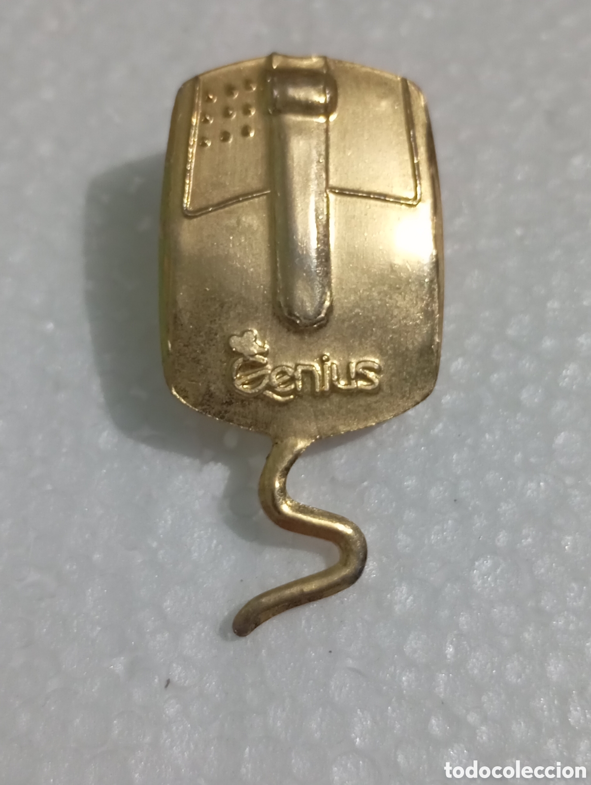 Pins de colecci&oacute;n: Pin Genius Mouse Insignia Rat&oacute;n Ordenador Retro