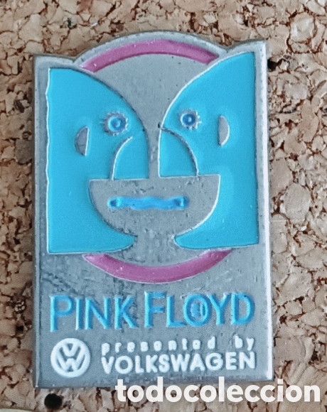 Pins de colecci&oacute;n: PIN COCHES VOLKSWAGEN GOLF PINK FLOYD TOUR SPONSOR