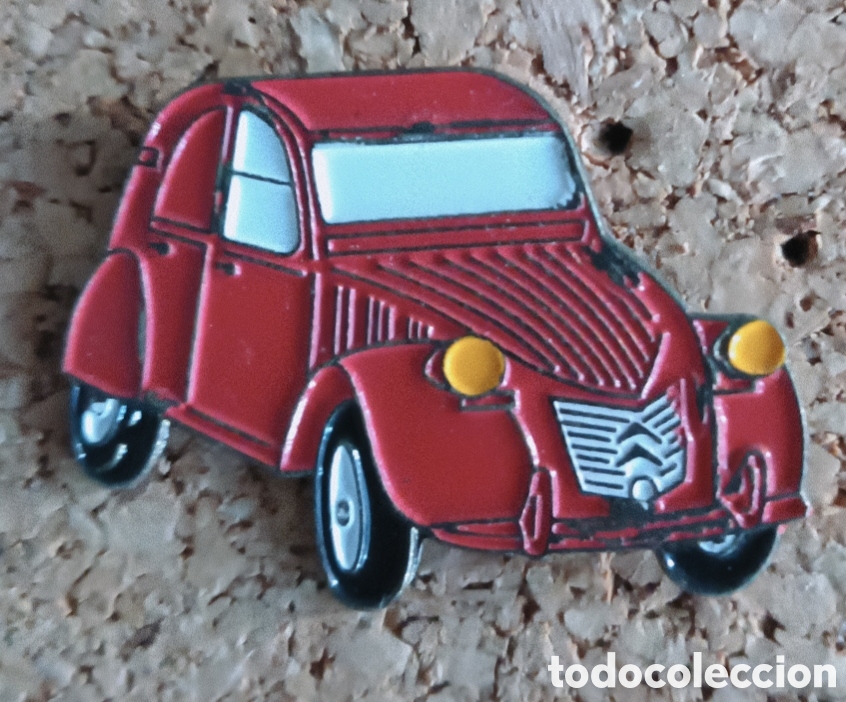 Pins de colecci&oacute;n: PIN COCHES CITRO&Euml;N 2CV - Foto 1