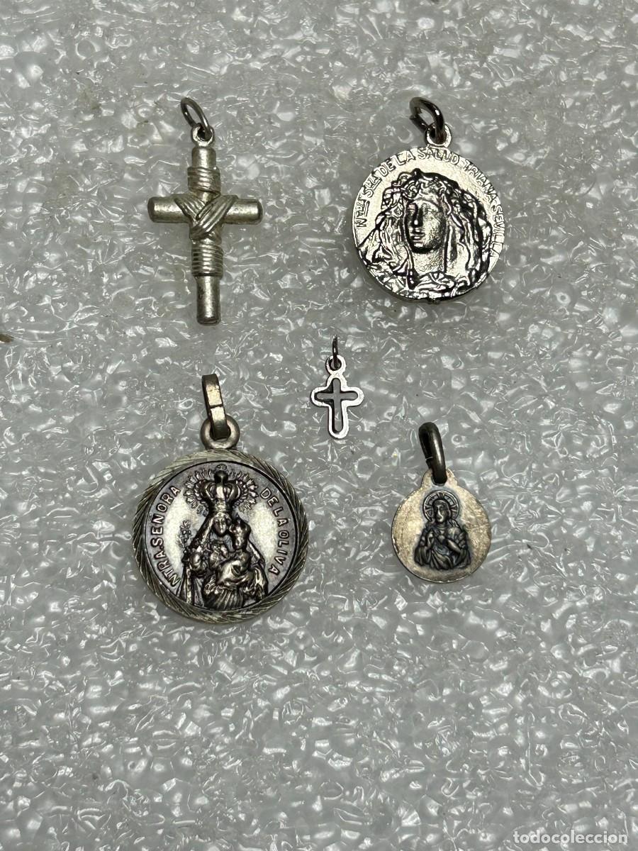Pins de colecci&oacute;n: 3984.Lote de 5 medallas y cruces religiosas antiguas