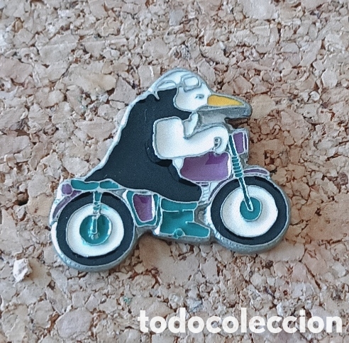 Pins de colecci&oacute;n: PIN CLUB MOTORISTA PING&Uuml;INOS