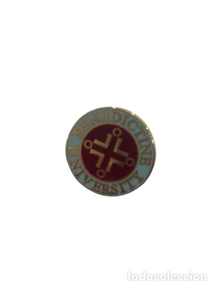 Pins de colecci&oacute;n: Pin de la Benedictine University - Foto 1