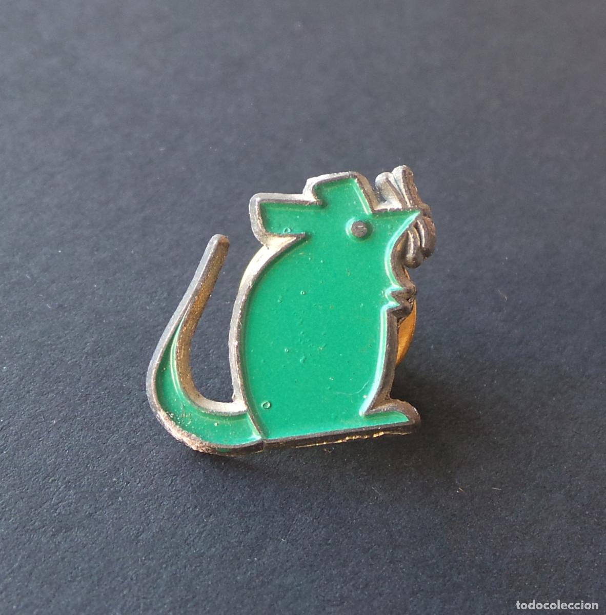 Pins de colecci&oacute;n: PIN VINTAGE DE METAL CON FORMA DE RAT&Oacute;N COLOR VERDE.