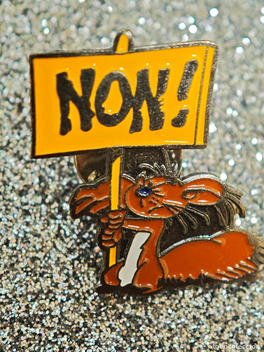 Pins de colecci&oacute;n: PIN SPIROU RARO BD DIBUJOS ANIMADOS C&Oacute;MICS PEL&Iacute;CULA DUPUIS