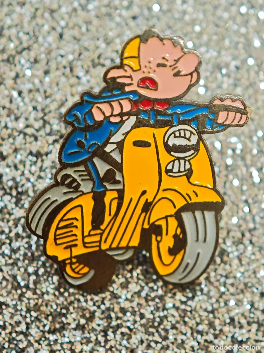 Pins de colecci&oacute;n: PIN SPIROU VESPA RARO BD DIBUJOS ANIMADOS C&Oacute;MICS PEL&Iacute;CULA DUPUIS
