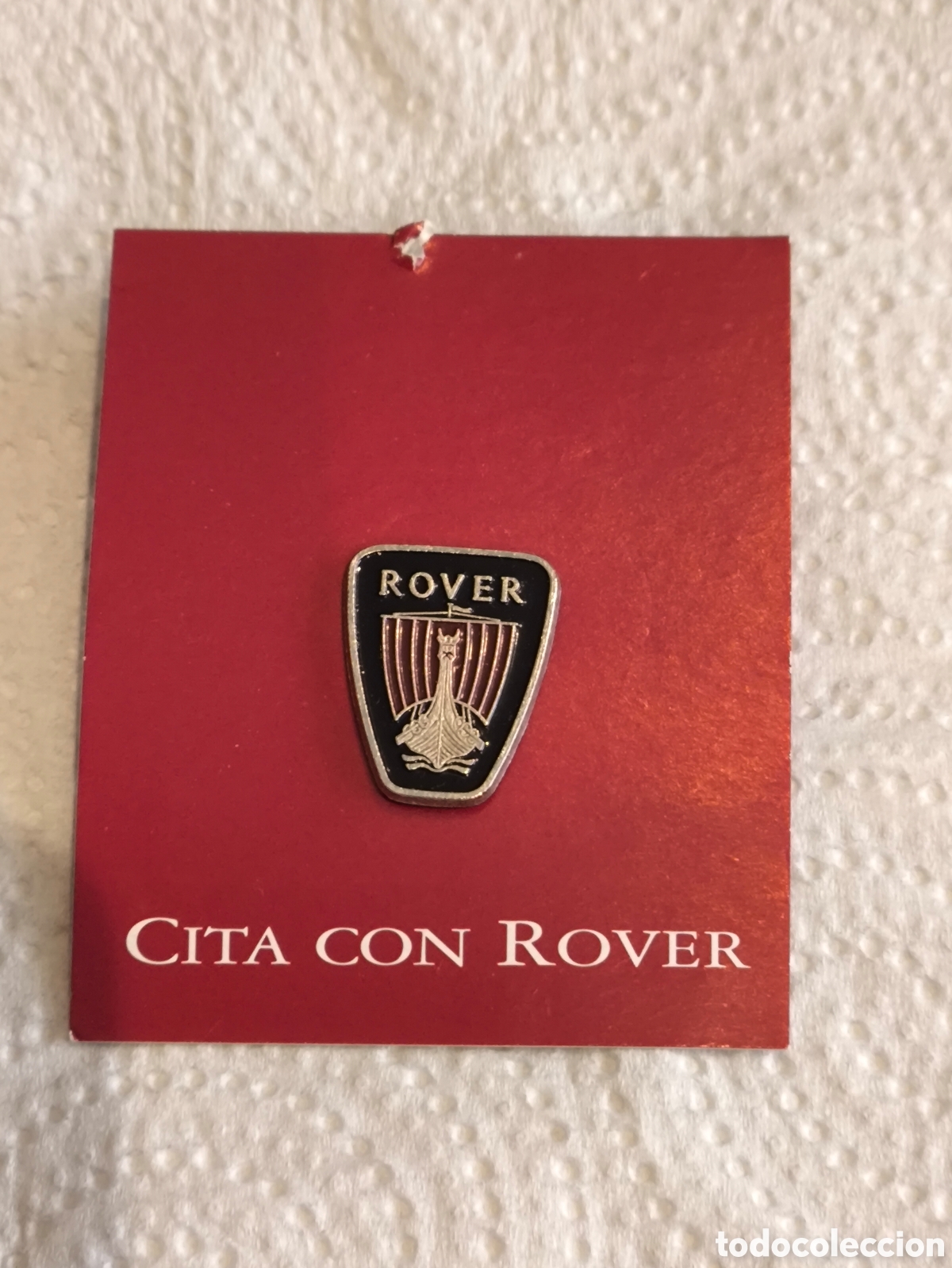 Pins de colecci&oacute;n: Pin Rover con tarjeta &rdquo;cita con Rover&rdquo;