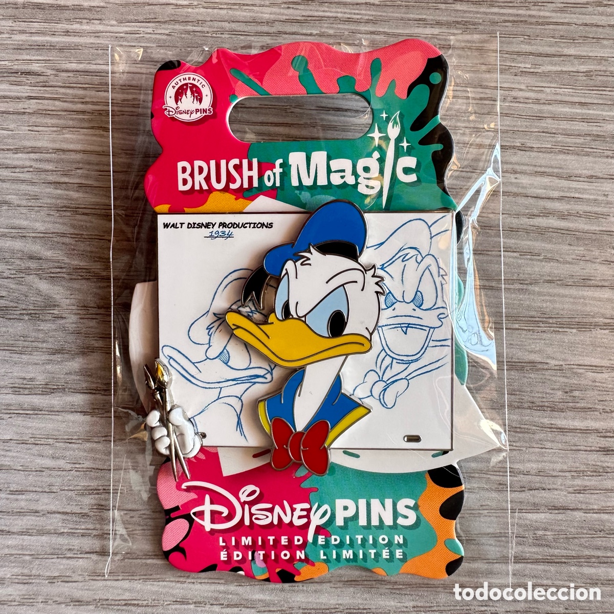 Pins de colecci&oacute;n: Pin edici&oacute;n limitada Pato Donald, Brush of Magic, Disney Store.