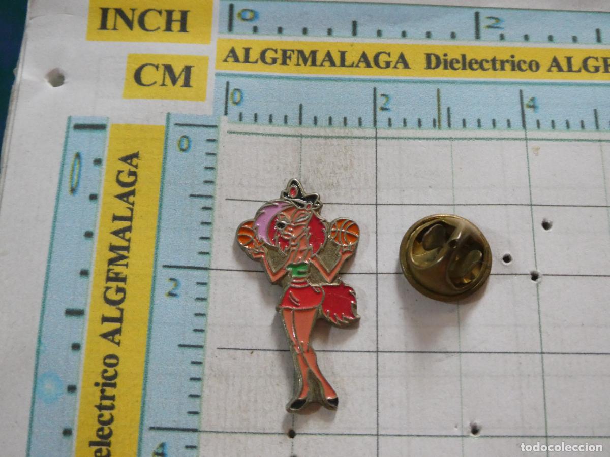 Pins de colecci&oacute;n: PIN DE DIBUJOS ANIMADOS. CHUCHER&Iacute;AS PASTELITOS. GALLETAS CU&Eacute;TARA PERRA BALONCESTO