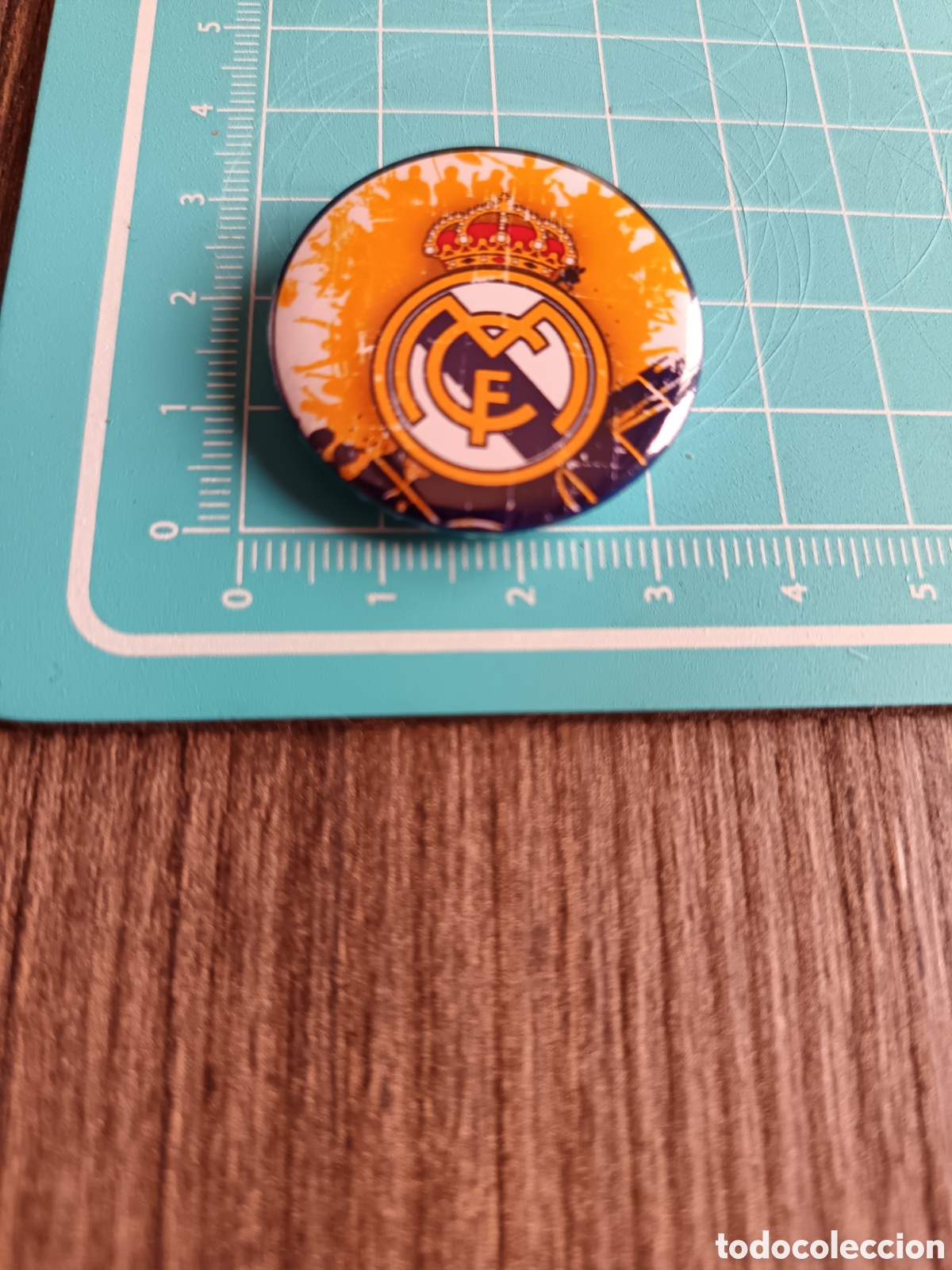 Pins de colecci&oacute;n: Chapa pin vintage Real Madrid