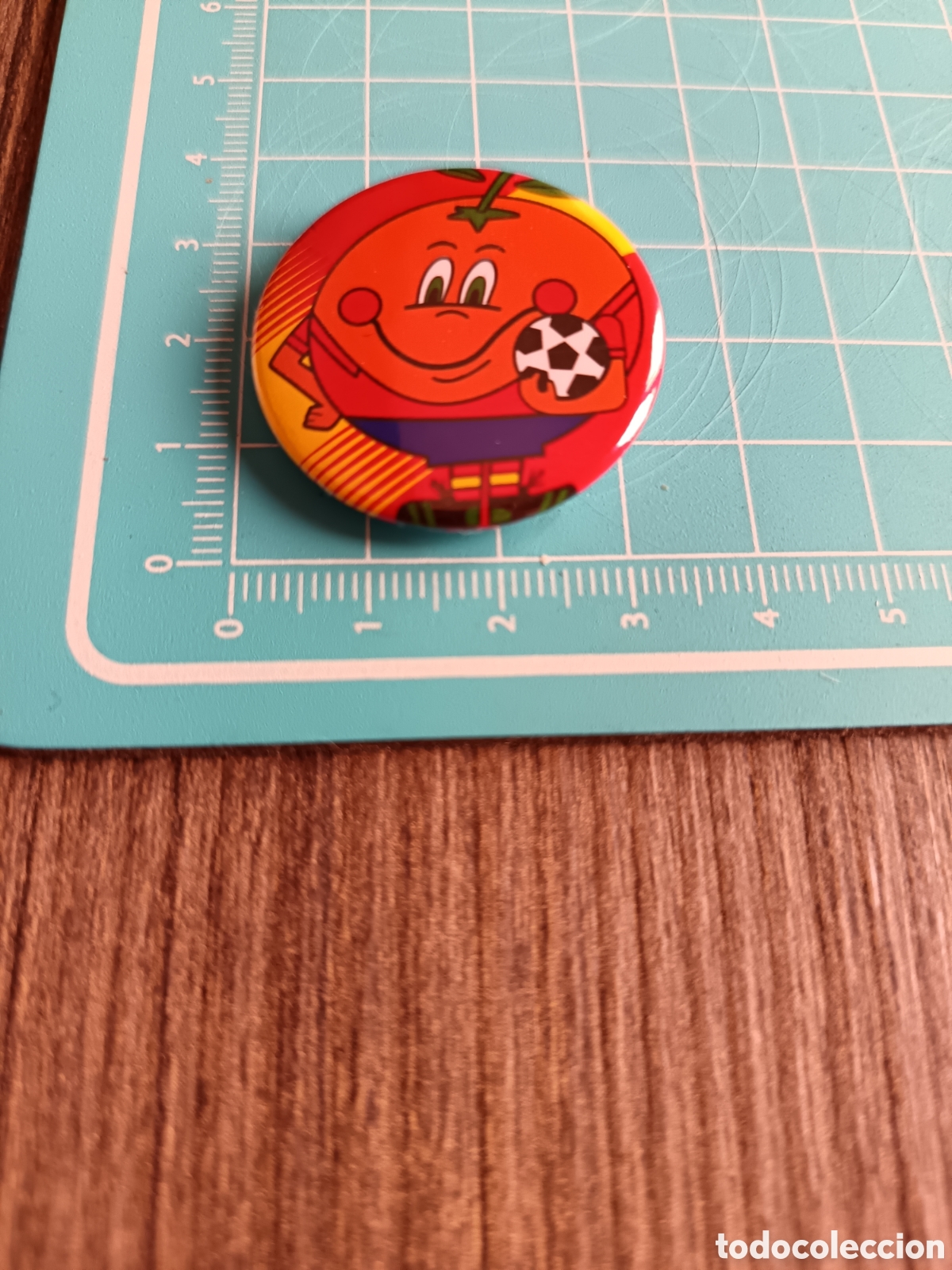 Pins de colecci&oacute;n: Chapa pin vintage Naranjito Mundial 1982