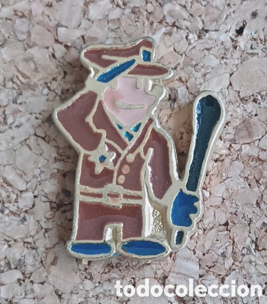 Pins de colecci&oacute;n: PIN POLICIA DISE&Ntilde;O MARISCAL