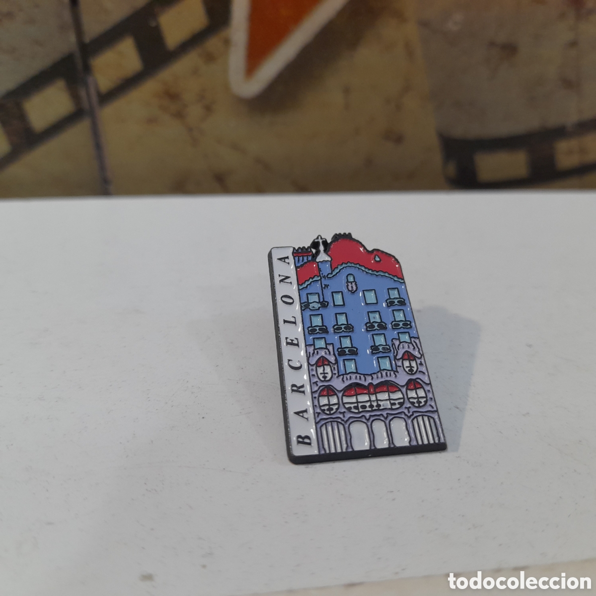 Pins de colecci&oacute;n: Pin de Barcelona: Gaud&iacute; - Foto 1