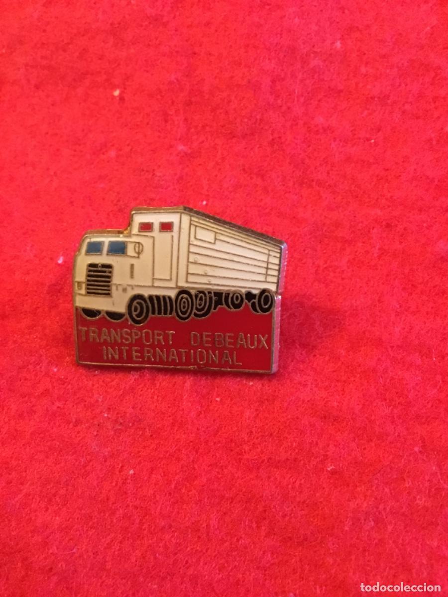 Pins de colecci&oacute;n: PIN - Camion transport debeaux internacional