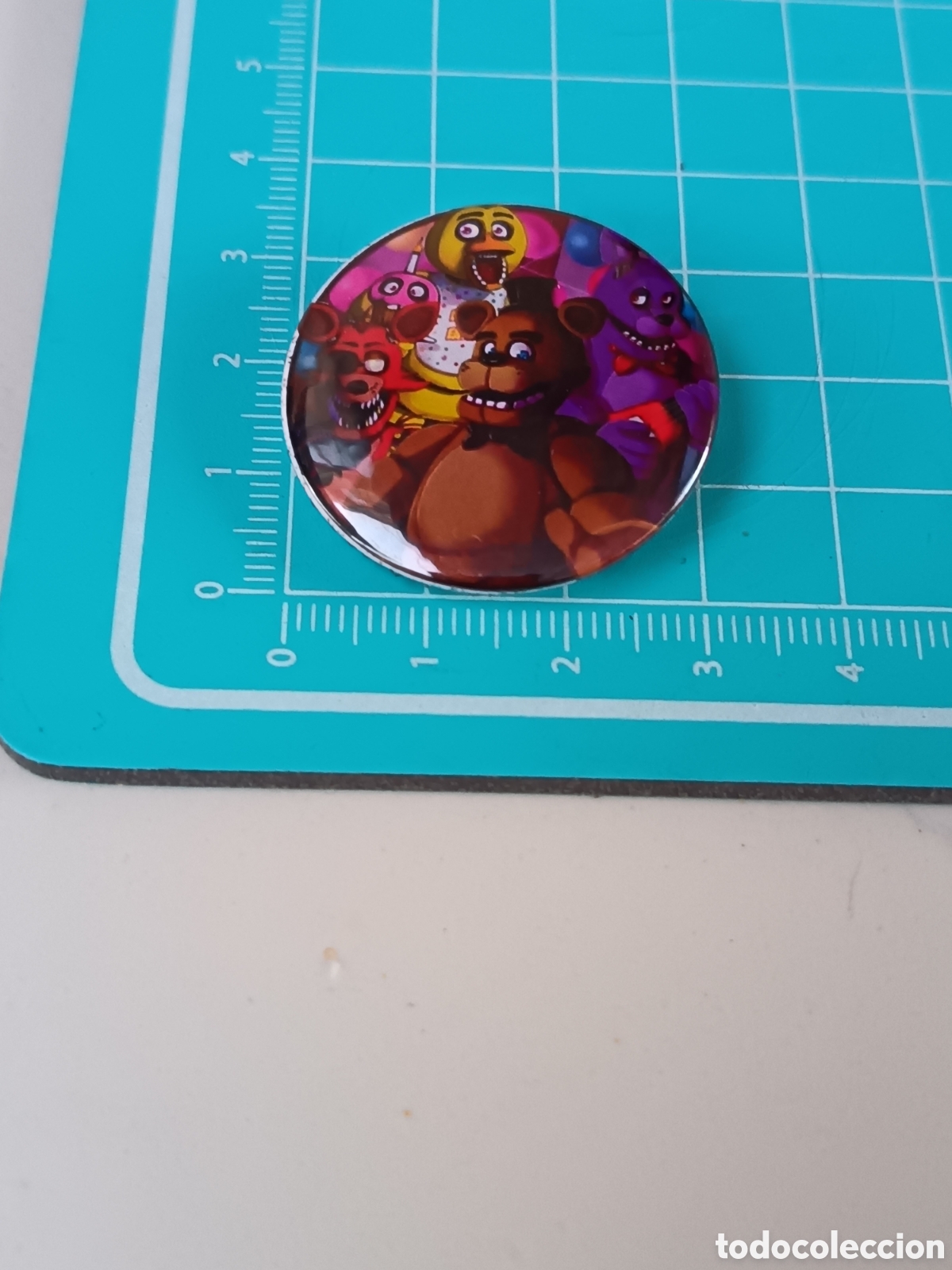 Pins de colecci&oacute;n: Chapa pin vintage Five Nights at Freddy's