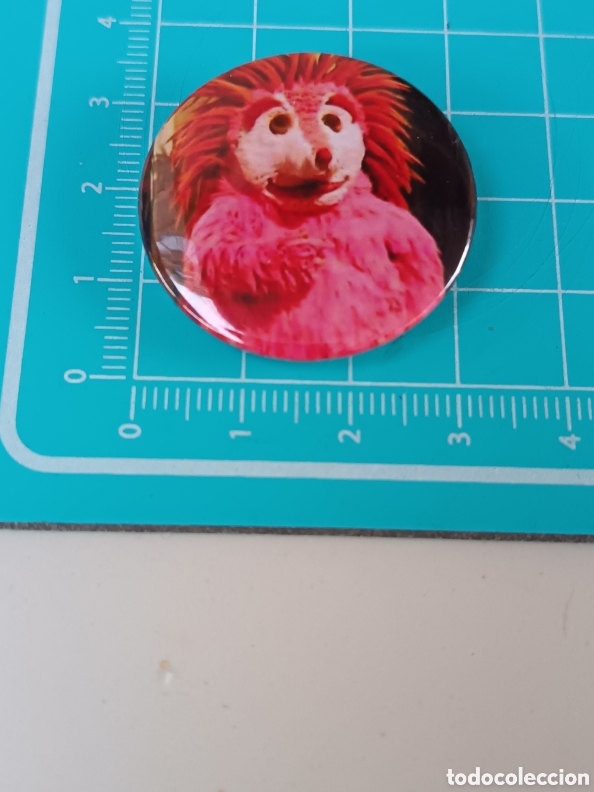 Pins de colecci&oacute;n: Chapa pin vintage Espinete de Barrio S&eacute;samo