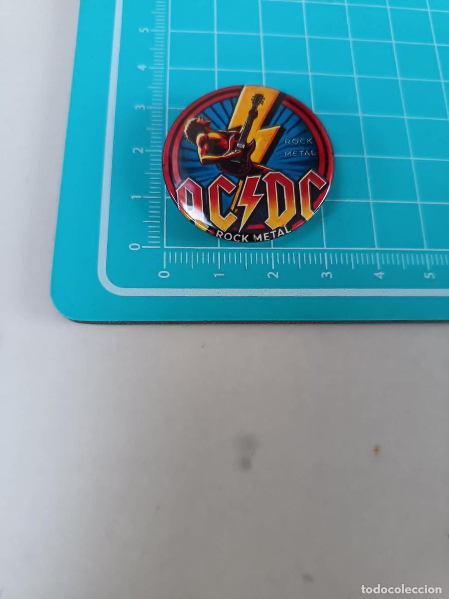 Pins de colecci&oacute;n: Chapa pin vintage AC-DC