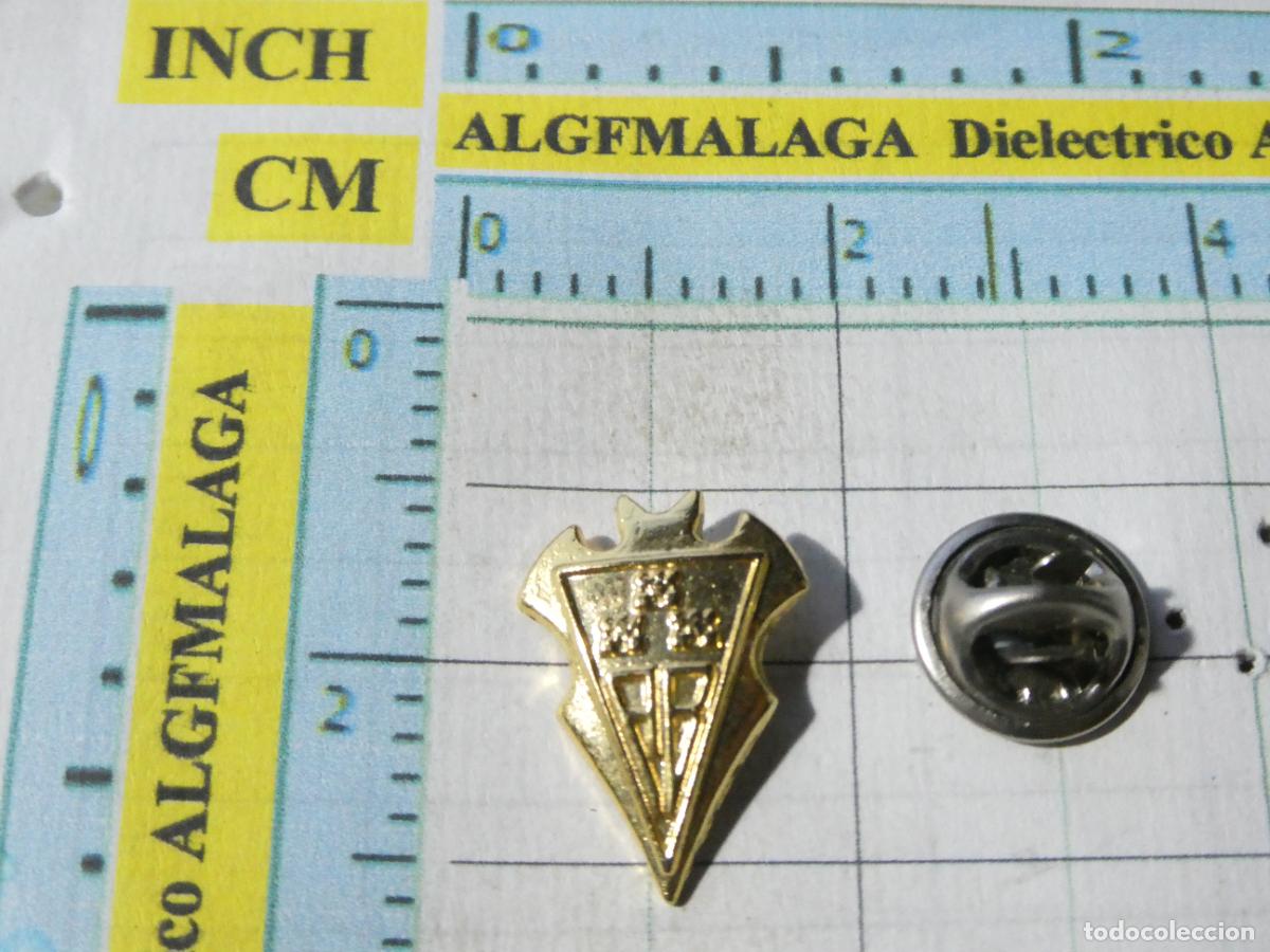 Pins de colecci&oacute;n: PIN DE DEPORTES. F&Uacute;TBOL. ALBACETE BALOMPI&Eacute; BA&Ntilde;O ORO. ESCUDO EQUIPO.