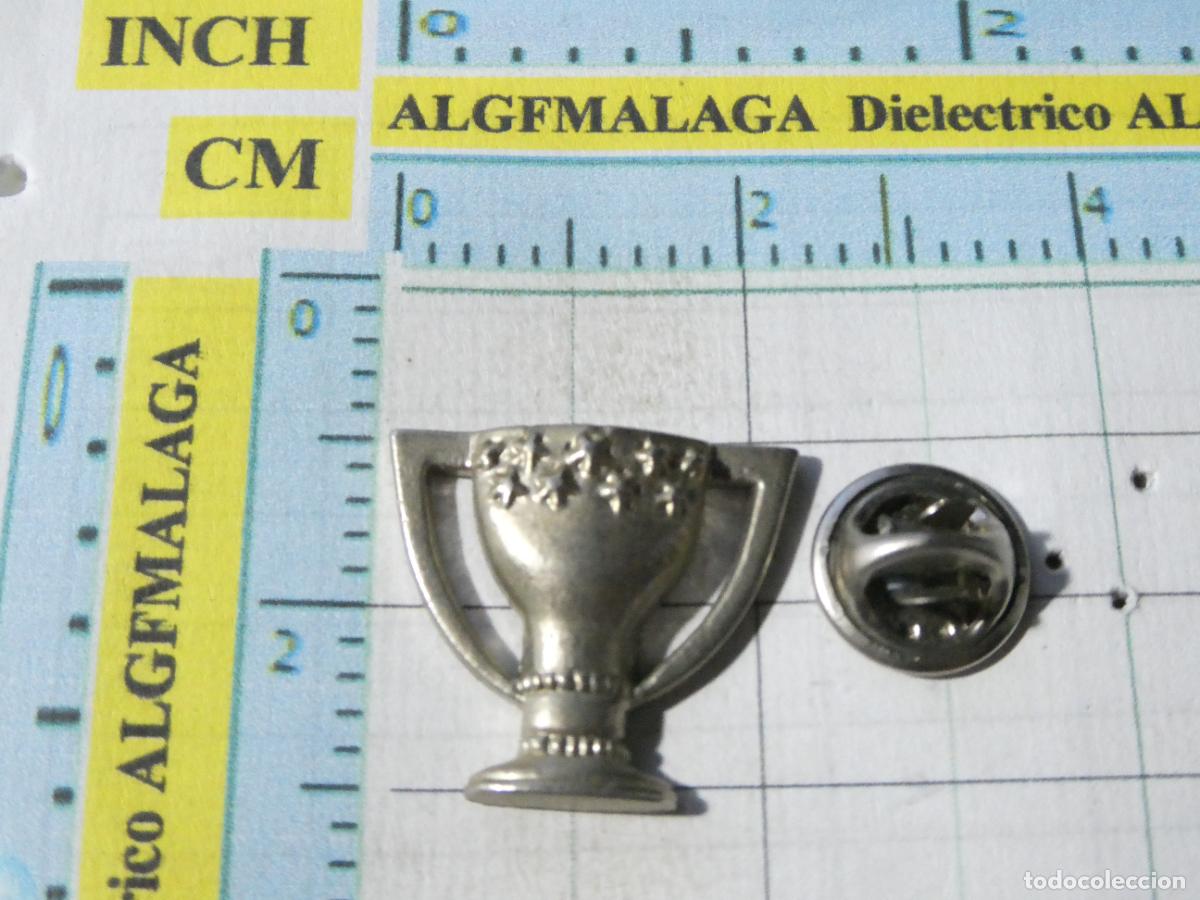Pins de colecci&oacute;n: PIN DE DEPORTES. F&Uacute;TBOL. COPAS TROFEOS. COPA DE LA LIGA