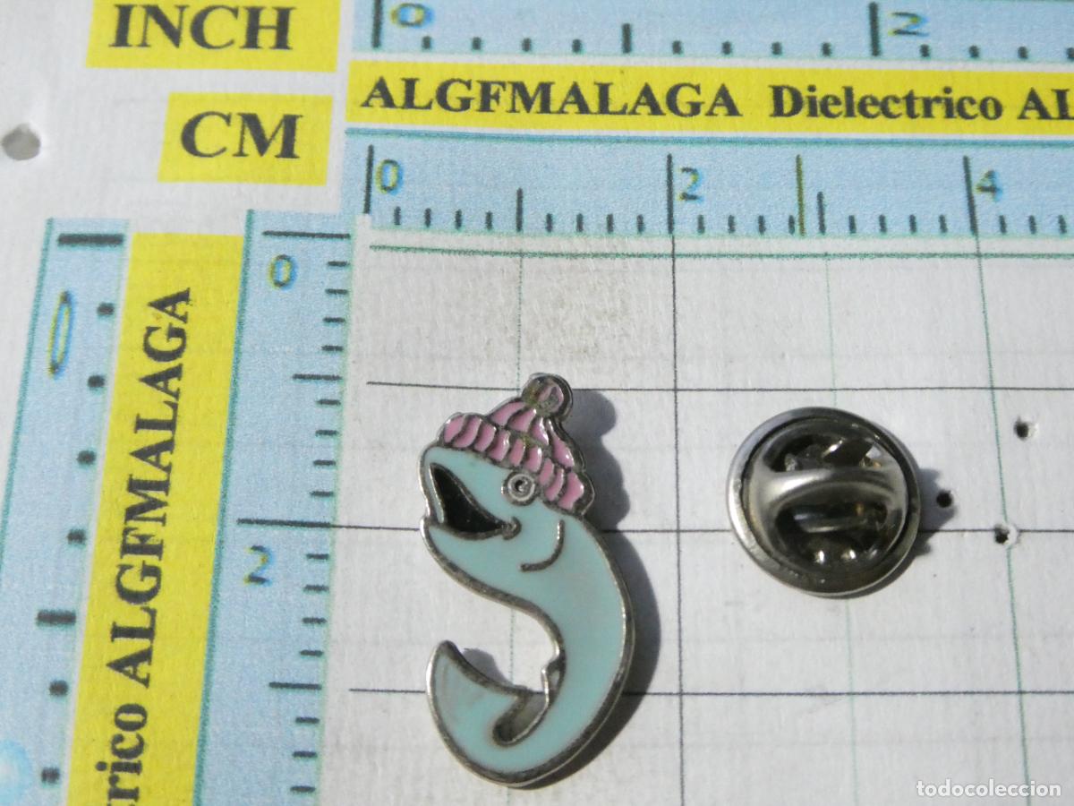 Pins de colecci&oacute;n: PIN DE PEZ PESCADO CON GORRO. PESCADOR MARINERO