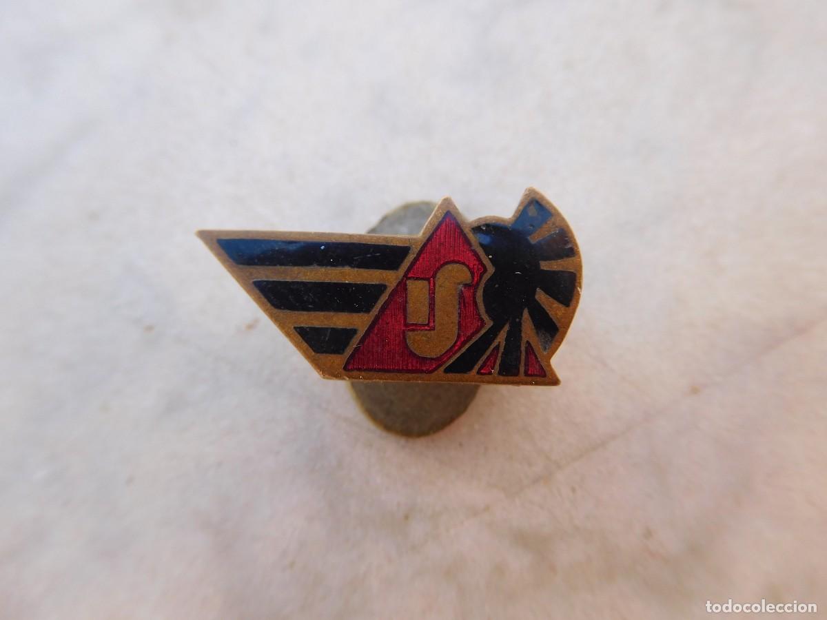 Pins de cole&ccedil;&atilde;o: Insignia antigua esmaltada a identificar