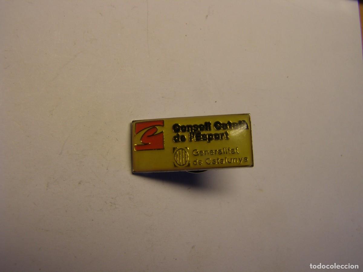 Pins de colecci&oacute;n: Viejo pin del Consell Catal&agrave; de L'Esport, Generalitat de Catalunya.