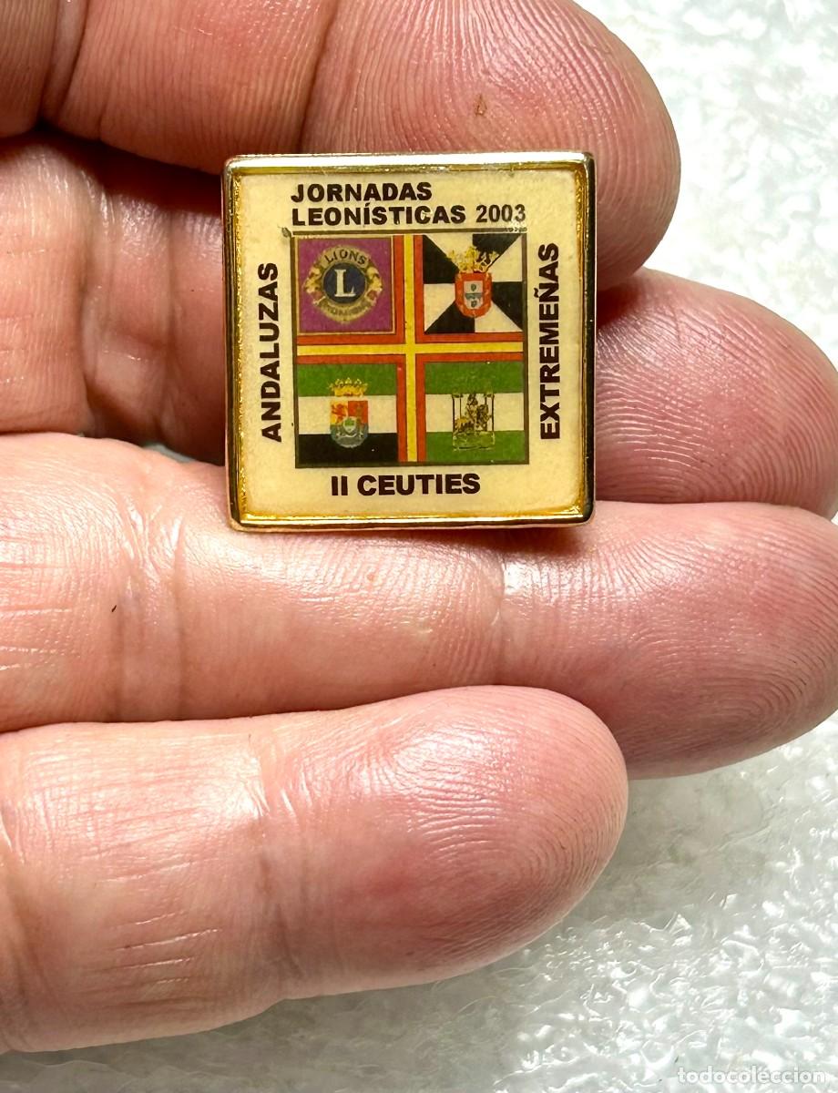 Pins de colecci&oacute;n: 4020.Pin II Jornadas Leon&iacute;sticas celebradas en el a&ntilde;o 2003 por el (Lions Clubs International) Ceuta
