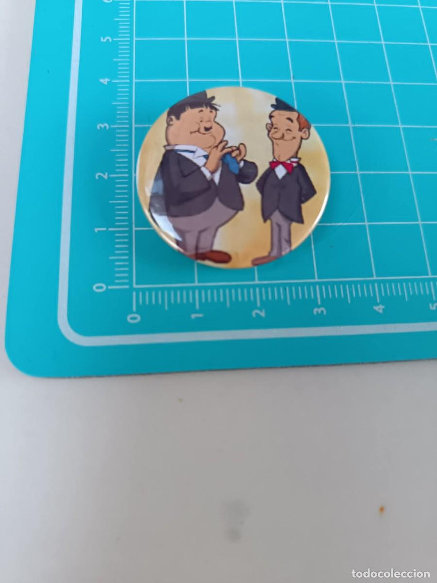 Pins de colecci&oacute;n: Chapa pin vintage Stan Laurel Y Oliver Hardy (El Gordo y El Flaco)