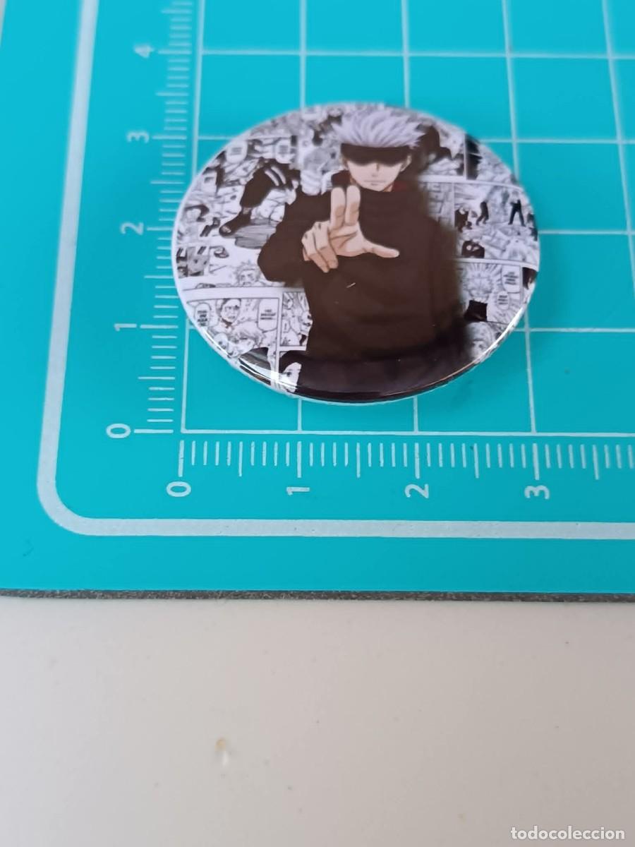 Pins de colecci&oacute;n: Chapa pin vintage Satoru Gojo de Jujutsu Kaisen