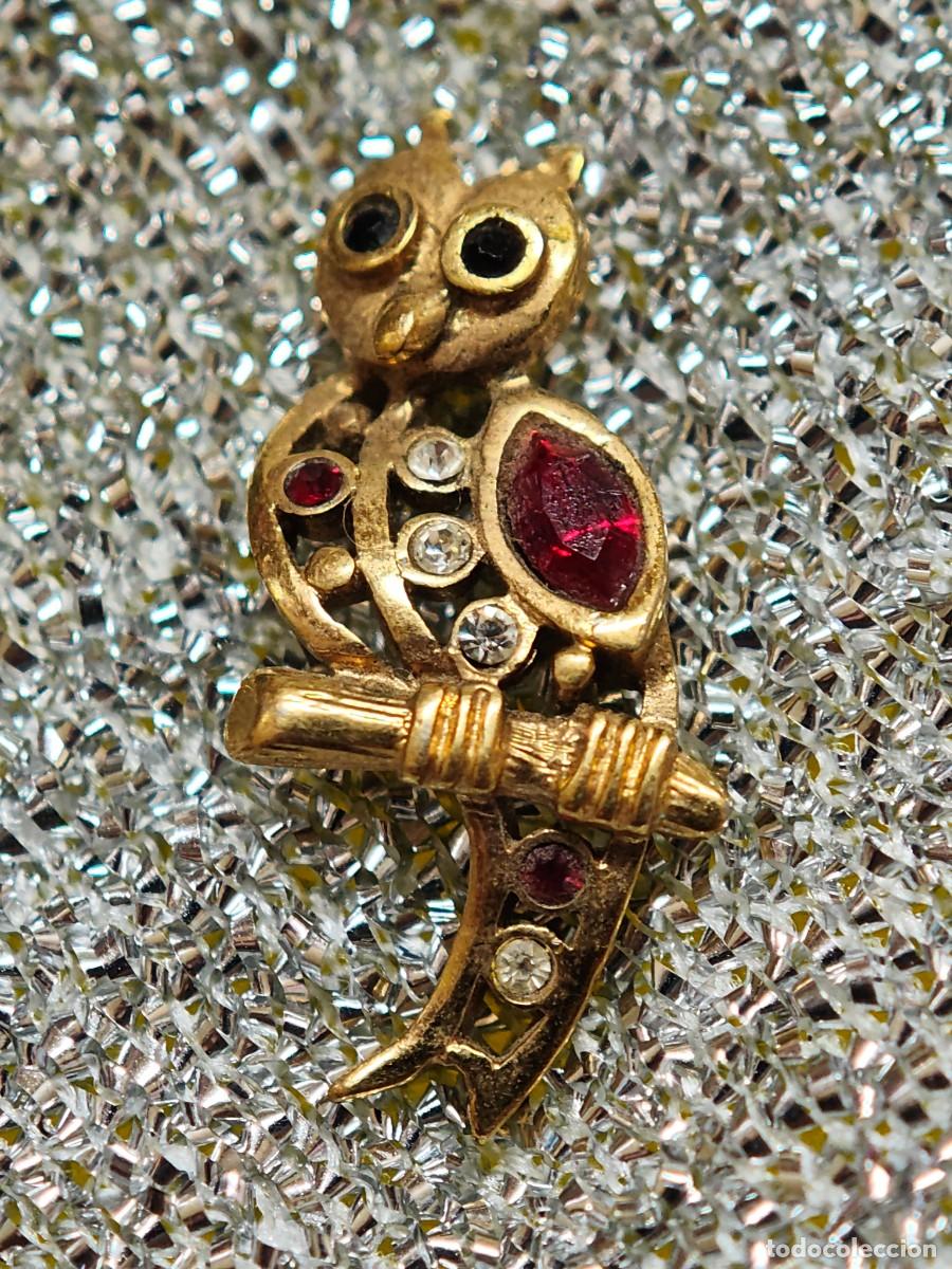 Pins de colecci&oacute;n: PIN BUHO OJOS CON BISUTERIA