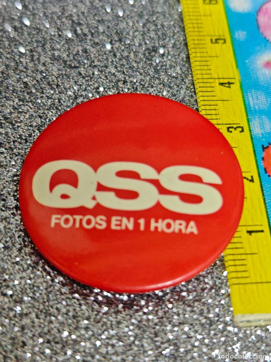 Pins de colecci&oacute;n: PIN CHAPA FOTOS QSS ROJO