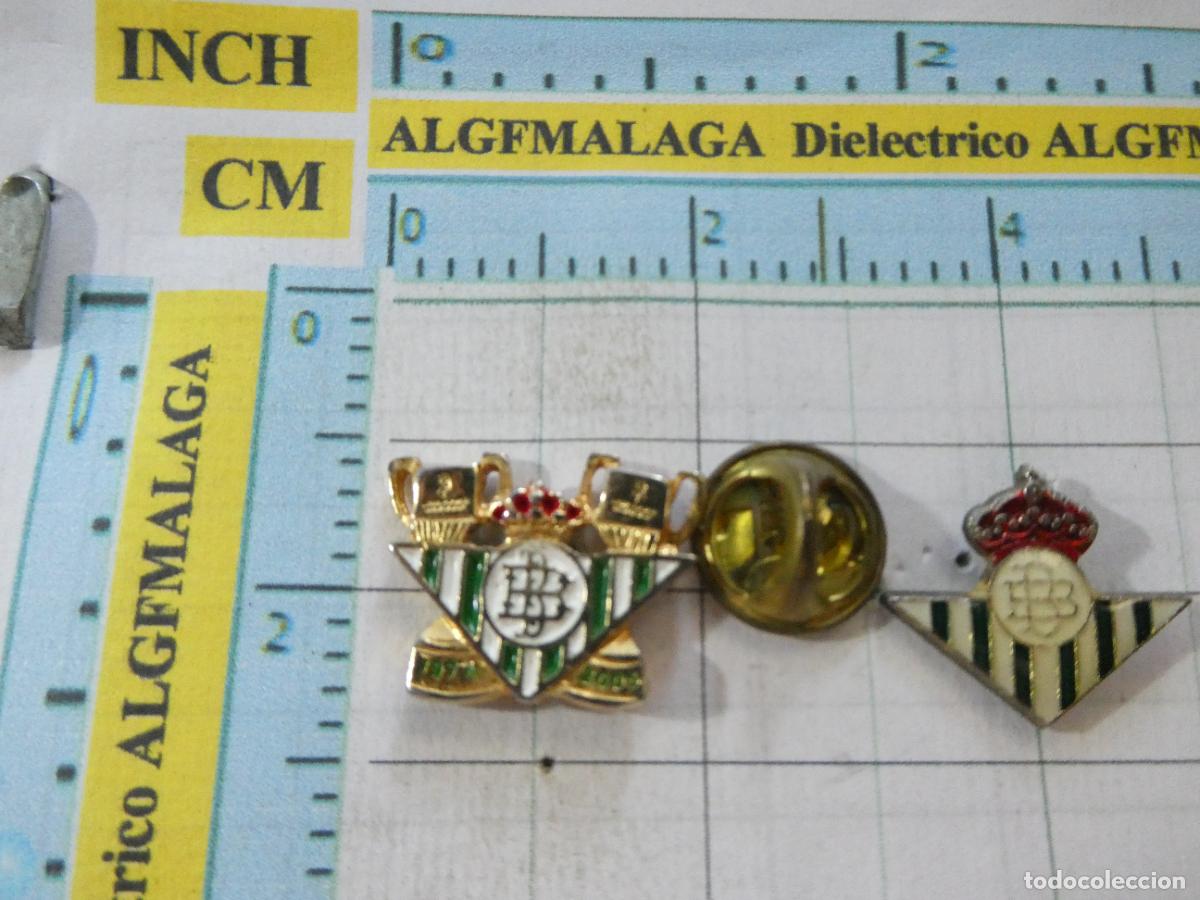 Collection pins: 2 PINS DE DEPORTES. F&Uacute;TBOL. REAL BETIS BALOMPI&Eacute; COPAS REY 1977 2005