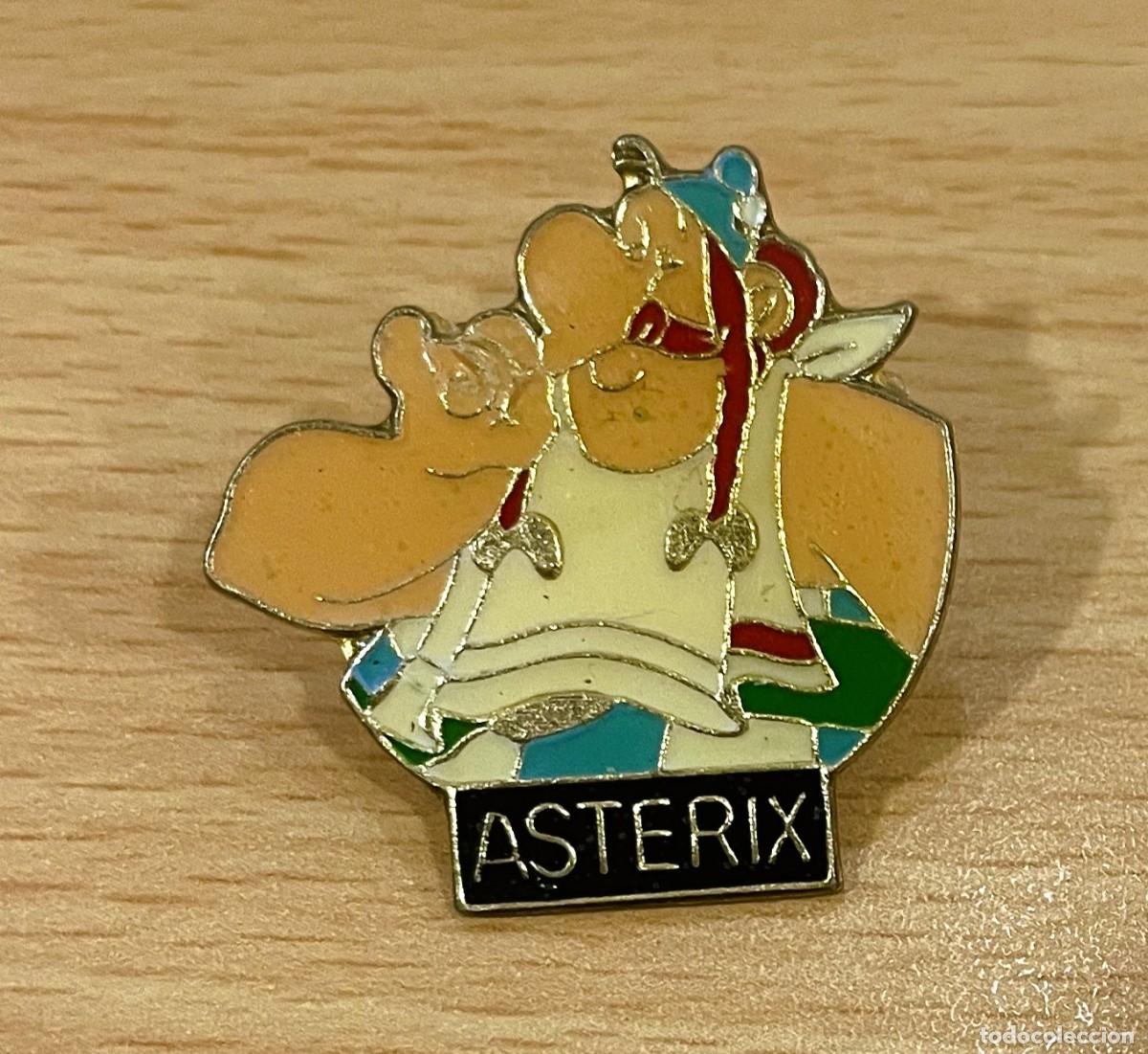 Pins de colecci&oacute;n: PIN DE AST&Eacute;RIX - OB&Eacute;LIX EN EL BANQUETE TRAS VOLVER A VENCER A LOS ROMANOS