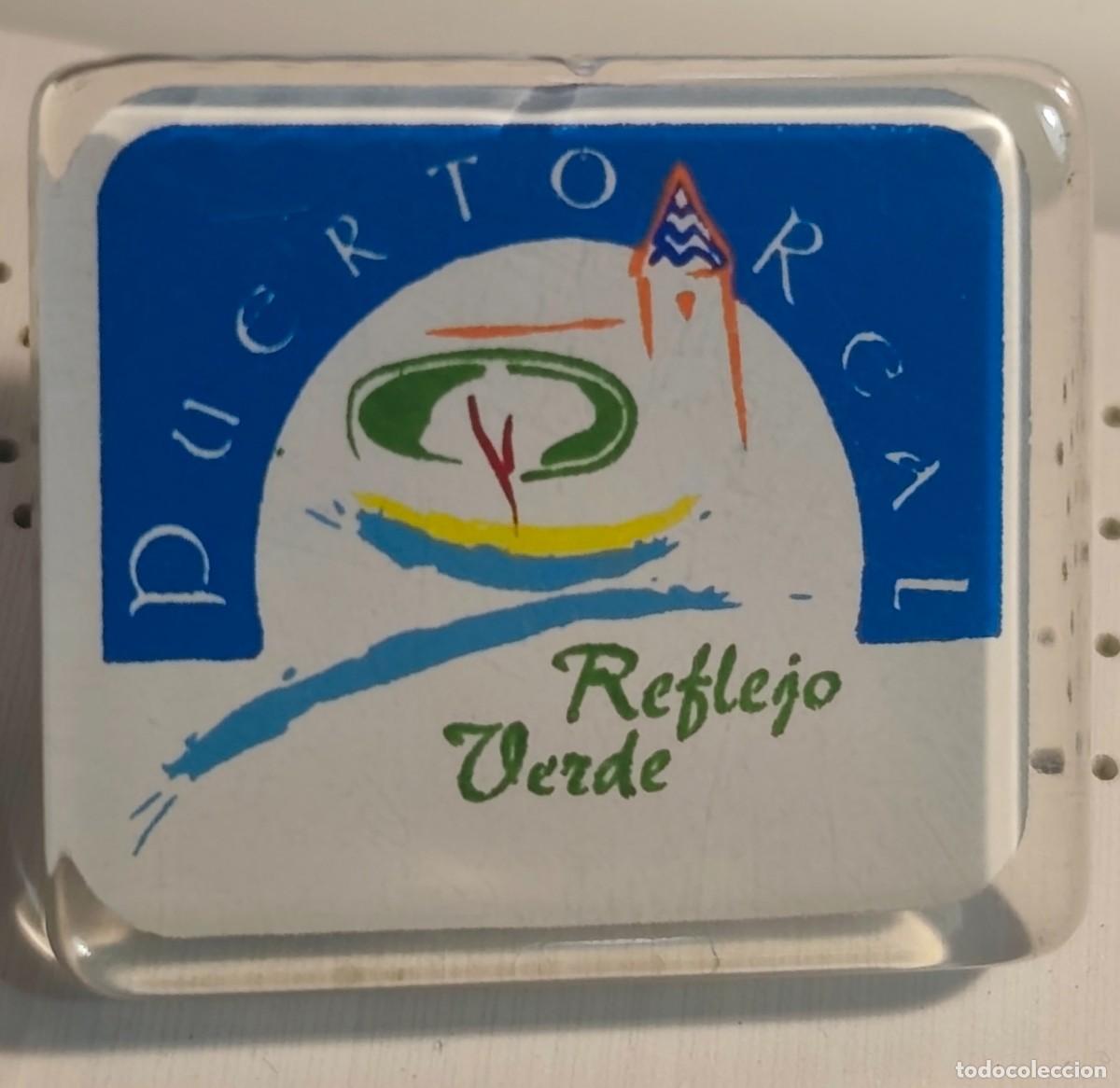 Collection pins: PUERTO REAL - PIN METACRILATO - REFLEJO VERDE - FOTO ADICIONAL