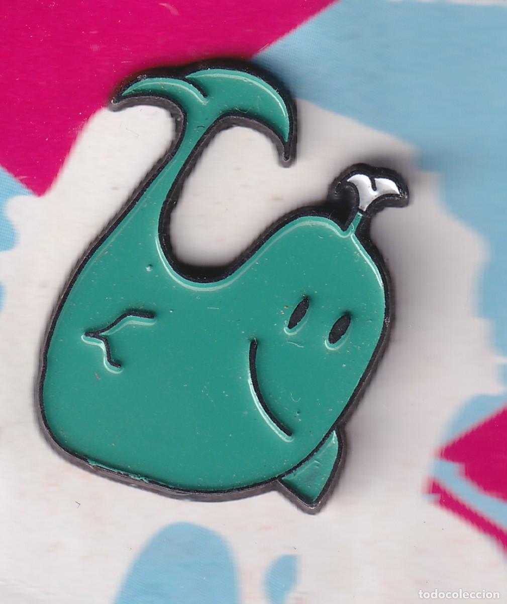Collection pins: PIN - FLAVI - MASCOTA DE CASTRO URDIALES - EXCMO. AUNTAMIENTO DE CASTRO URDIALES - FOTOS ADIC.