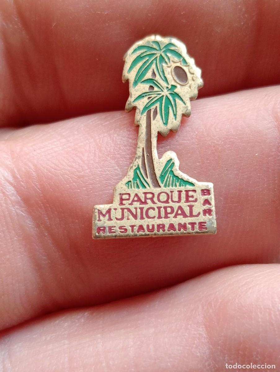 Pins de colecci&oacute;n: PINS PARQUE MUNICIPAL RESTAURANTE BAR ALTEA ALICANTE