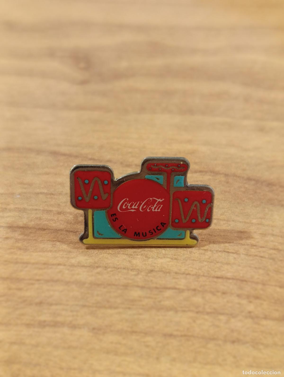 Pin's de collection: PIN COCA COLA. ES LA M&Uacute;SICA