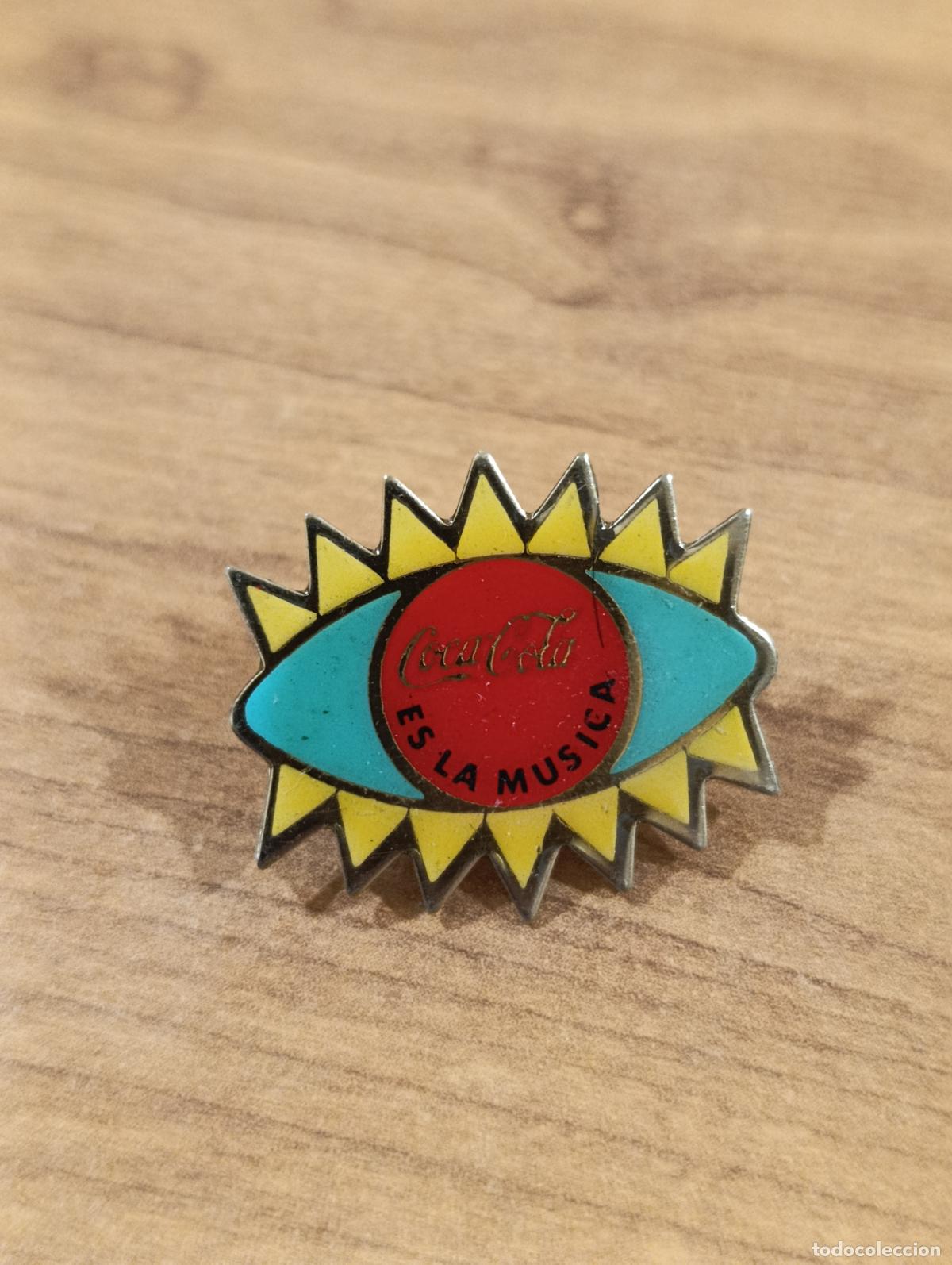 Pin's de collection: PIN COCA COLA. ES LA M&Uacute;SICA