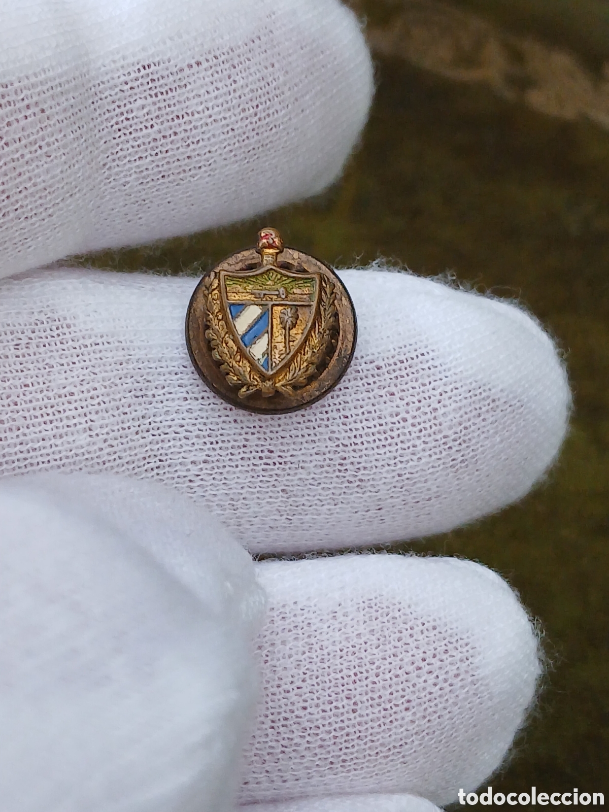 Pins de colecci&oacute;n: L175Pi10.Cuba pin escudo rep&uacute;blica de Cuba