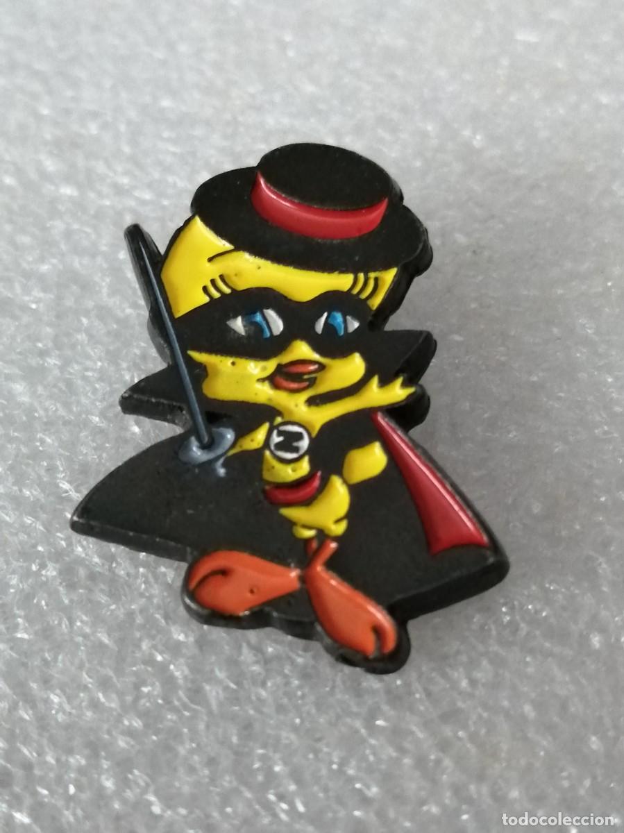 Pins de colecci&oacute;n: PINS 000 PIOLIN DISFRAZADO EL ZORRO PELICULA CARACTERIZADO LINDO GATITO WARNER DIBUJOS ANIMADOS
