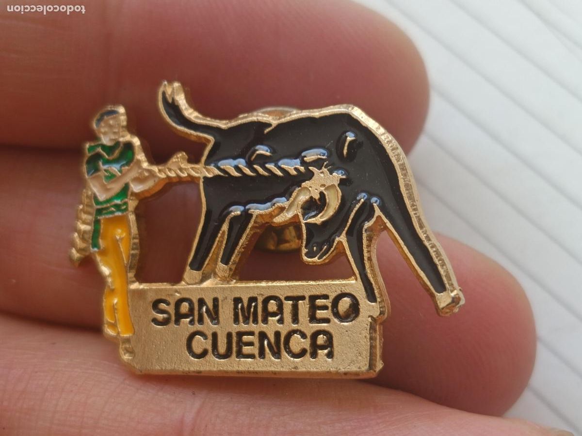 Pins de colecci&oacute;n: San Mateo, Cuenca. Pin
