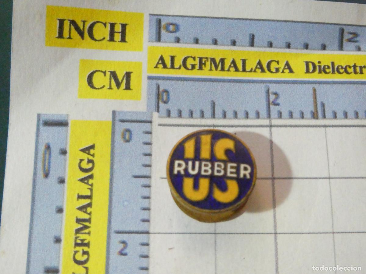 Pin's de collection: ANTIGUA INSIGNIA DE OJAL COCHES MOTOS. NEUM&Aacute;TICOS RUEDAS US RUBBER ESTADOS UNIDOS
