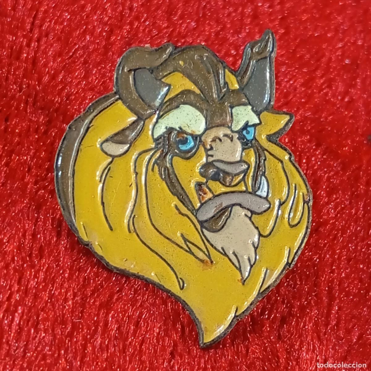 Pins de colecci&oacute;n: ANTIGUO PIN - BESTIA - LA BELLA Y LA BESTIA - WALT DISNEY - VINTAGE - METAL ESMALTADO - RARO / 533