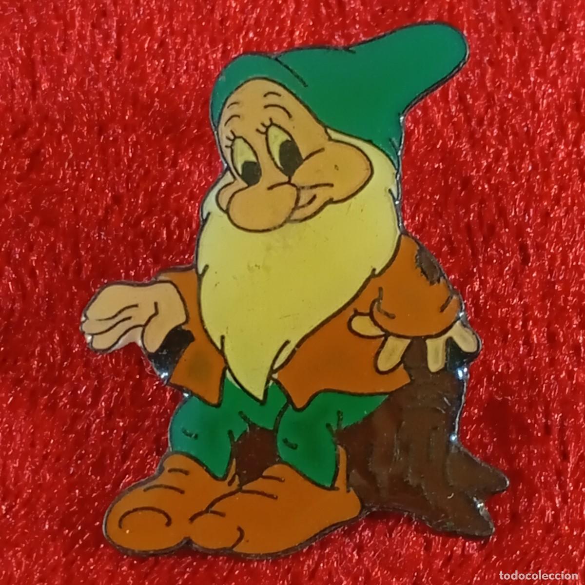 Pins de colecci&oacute;n: ANTIGUO PIN - TIMIDO - BASHFUL - BLANCANIEVES Y LOS SIETE ENANITOS - WALT DISNEY - RARO / 563