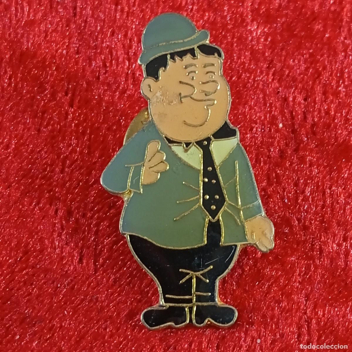 Pins de colecci&oacute;n: ANTIGUO PIN - OLIVER HARDY - LAUREL & HARDY - EL GORDO Y EL FLACO - WALT DISNEY - RARO / 567
