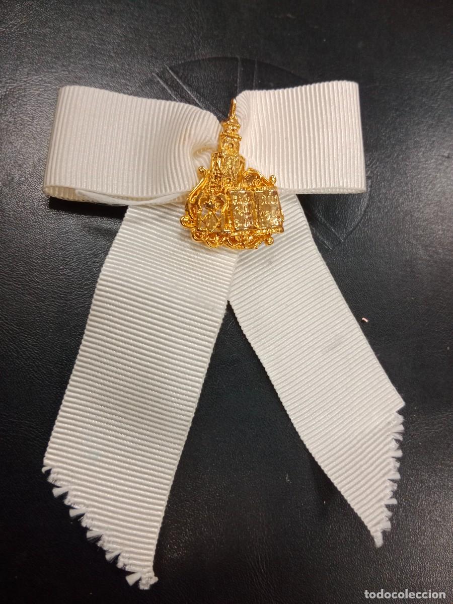 Pin's de collection: CARAMBA PIN INSIGNIA BROCHE FALLA C/ GENERAL PANDO - SERRANO FLORES - JCF 156 - FALLAS DE VALENCIA