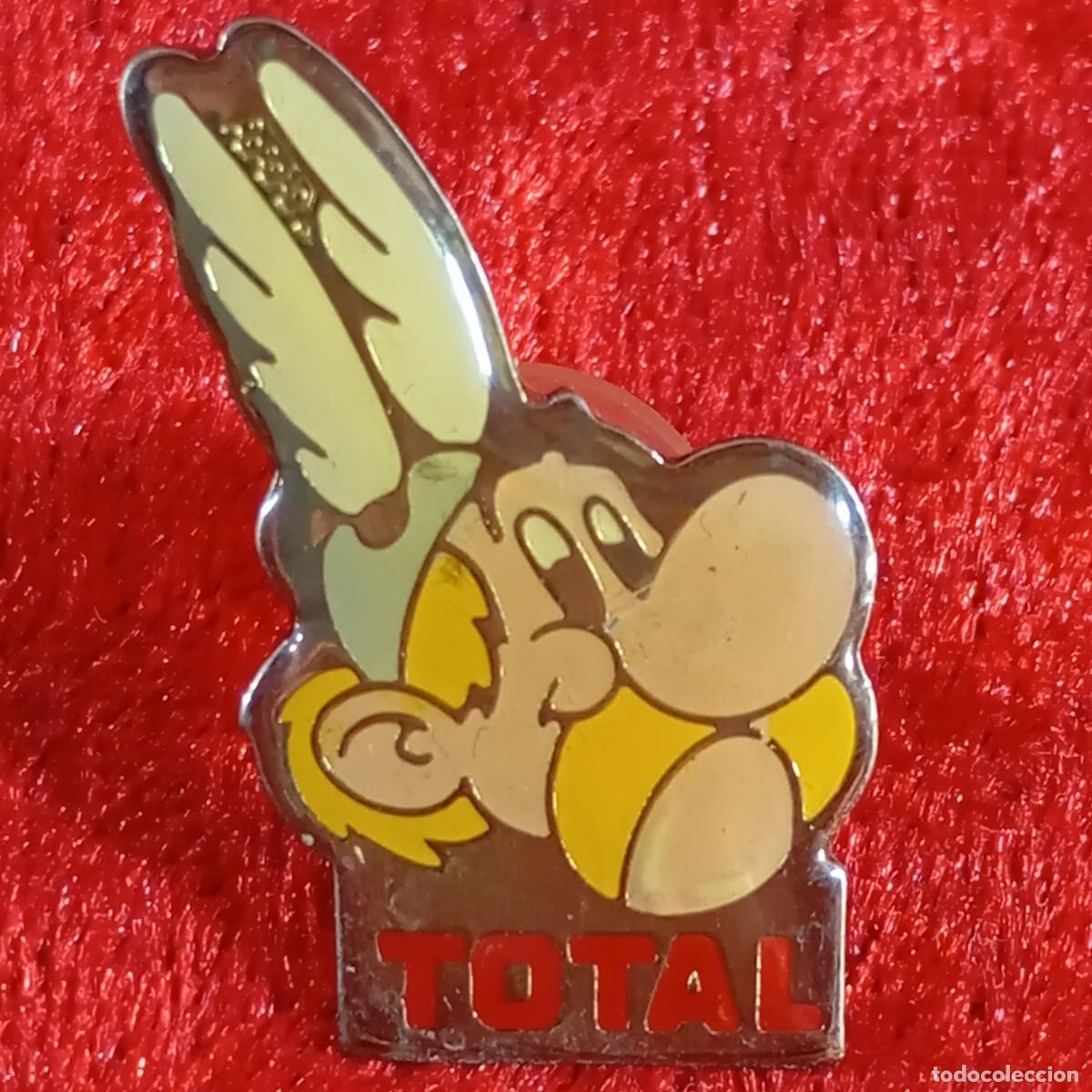 Pins de colecci&oacute;n: ANTIGUO PIN - AST&Eacute;RIX EL GALO - AST&Eacute;RIX Y OB&Eacute;LIX - TOTAL - GOSCINNY, UDERZO - ESMALTADO - RARO / 625