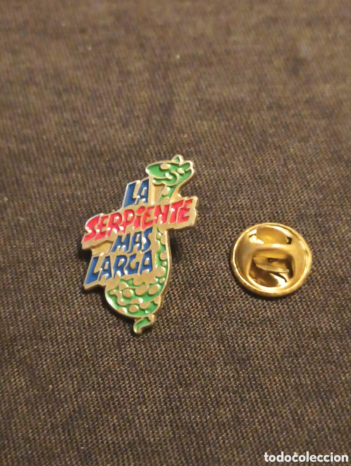 Pins e Spille di collezione: Pins insignia con pincho y cierre bollicao